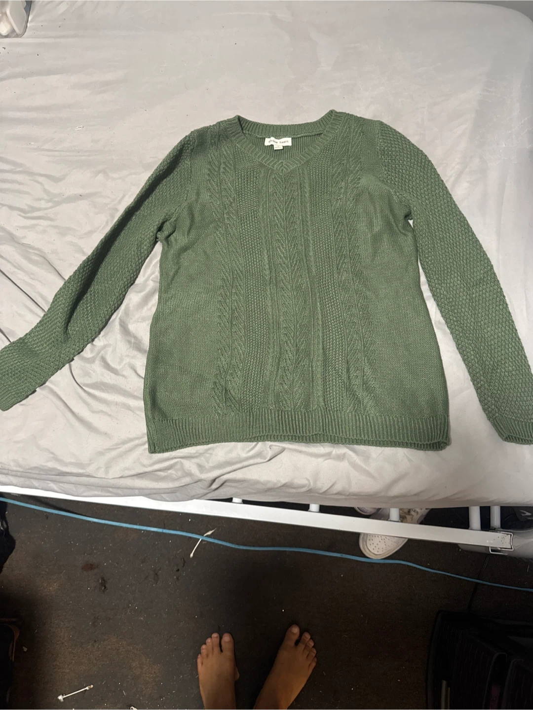 Couture Knit V-Neck Sweater Green