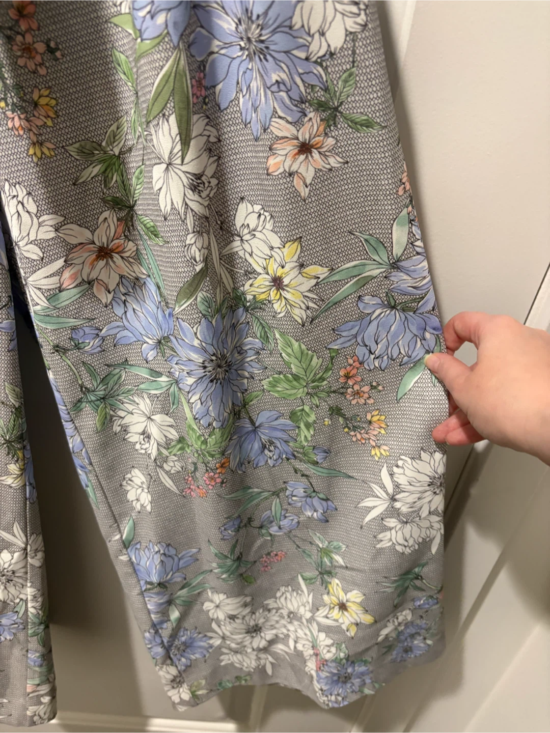 H&M Floral Strapless Jumpsuit Size 6 - photo 2
