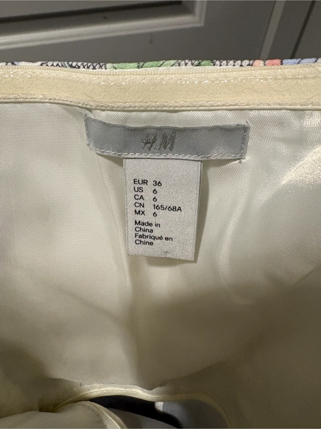H&M Floral Strapless Jumpsuit Size 6 - photo 3