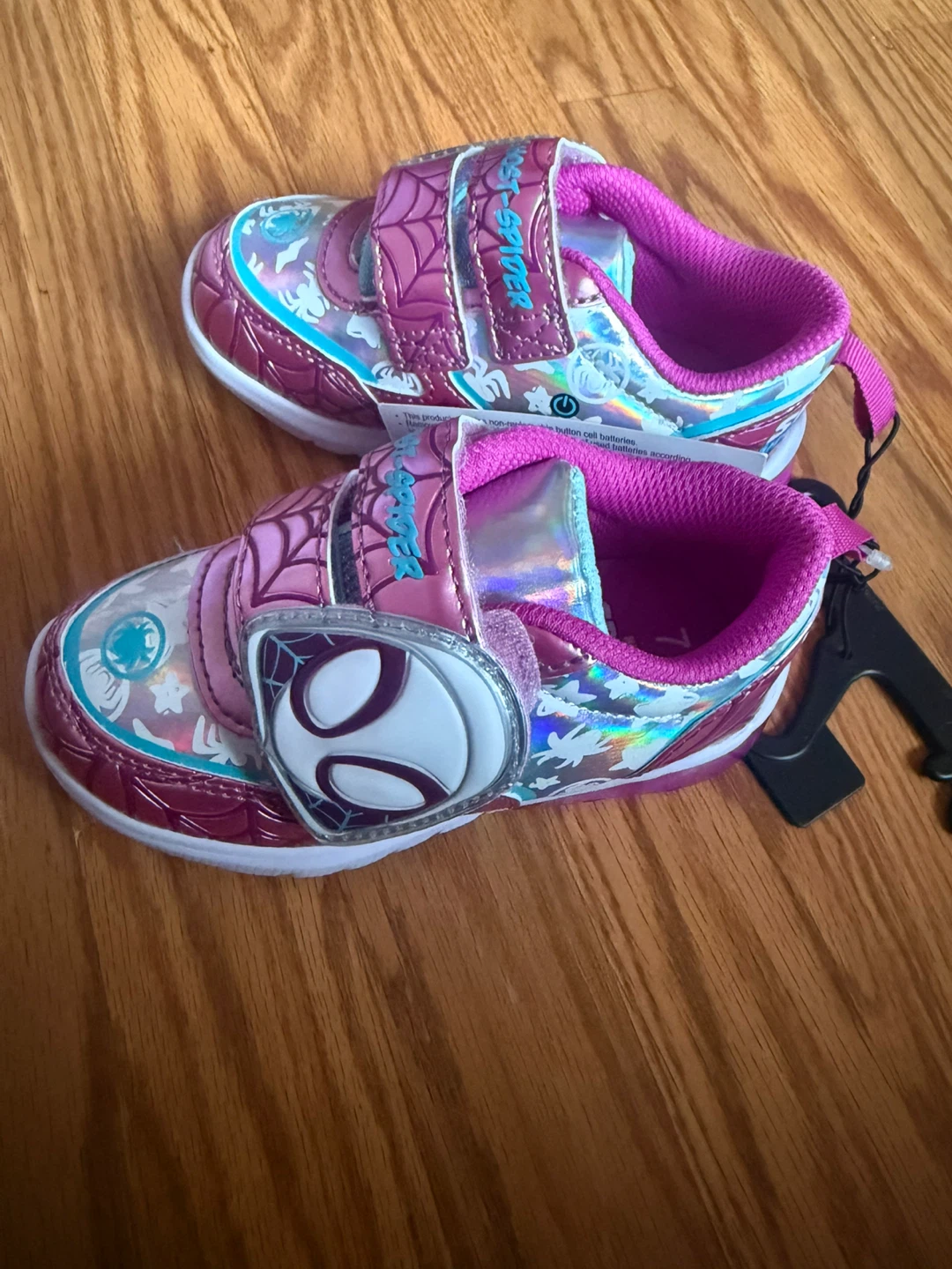 Marvel spidey shoes size 7 - photo 3
