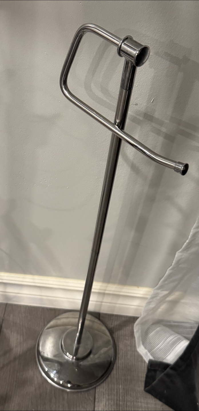 Toilet paper holders (selling 2 together)