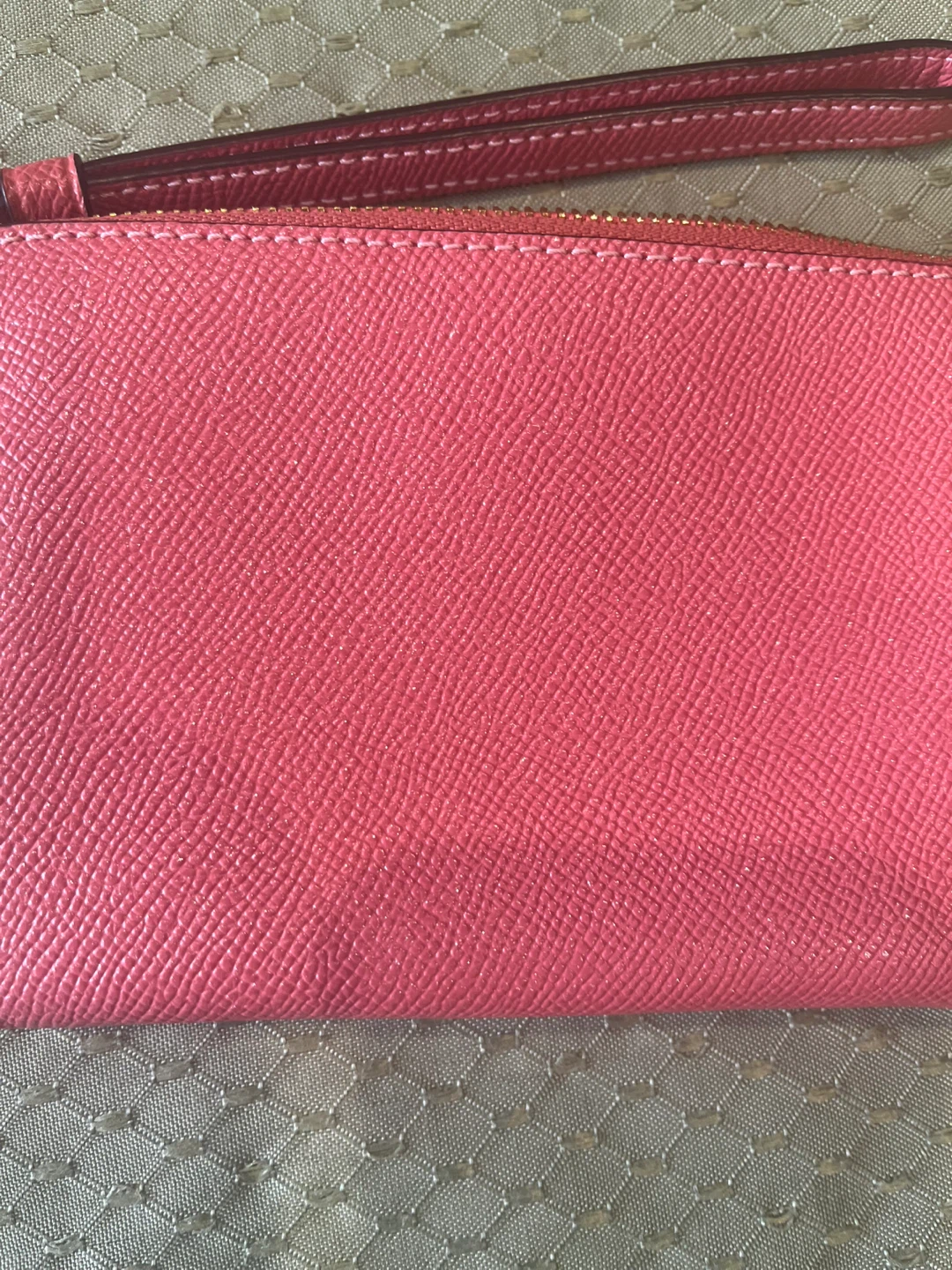 Authentic Coach Pink Leather Wristlet Pouch - photo 2