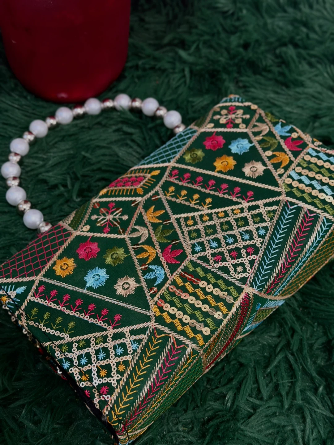 Embroidered Green Clutch with Pearl Handle - photo 3