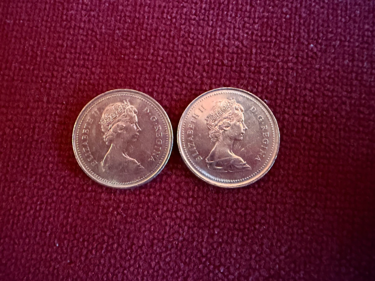 Canada 25 Cents Coin - 1973 Large bust and Small bust