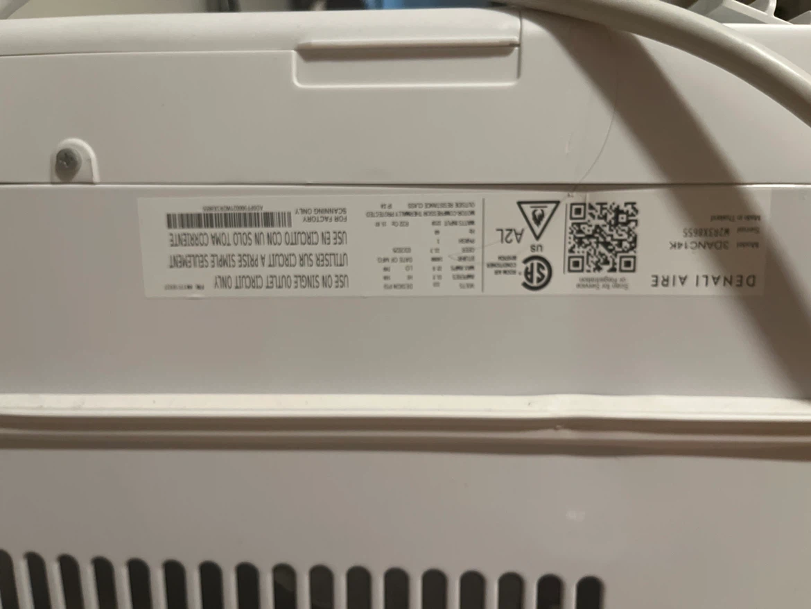 Denali Aire Window Air Conditioner with remote