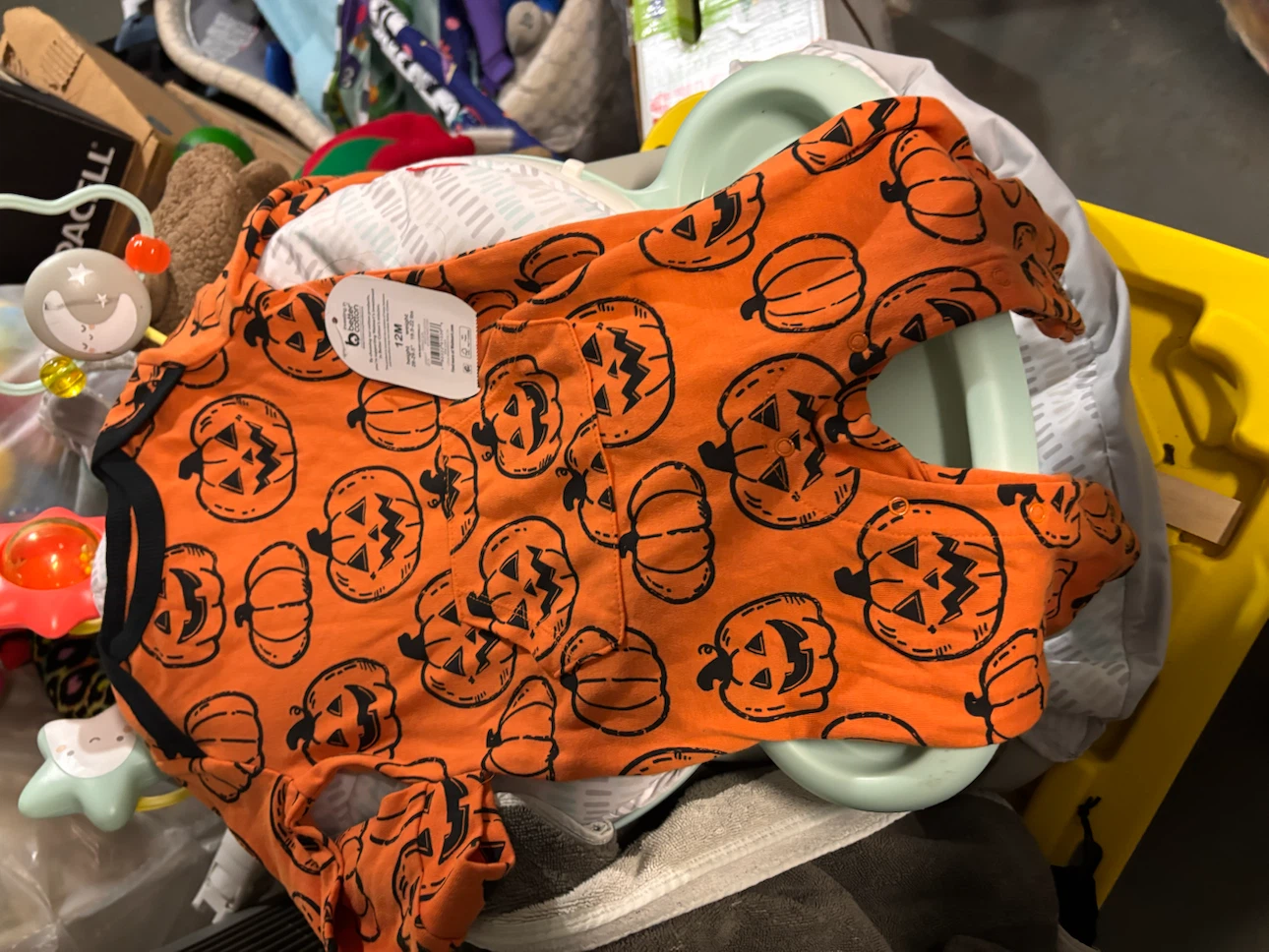 New Carter's Baby  onesies each $4 - photo 3