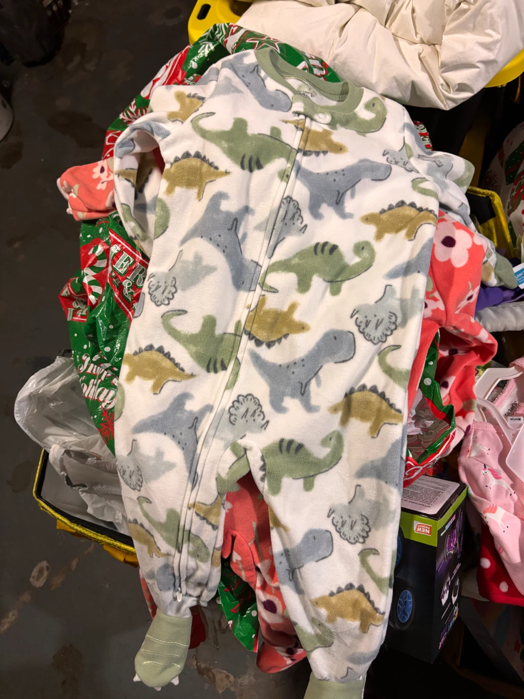 New Carter's Baby  onesies each $4 - photo 4