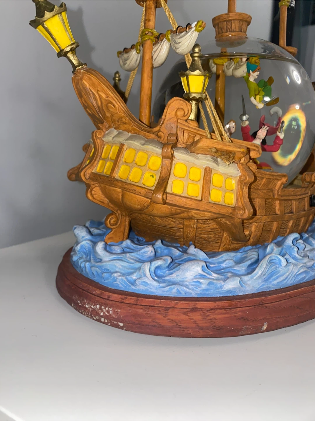 Disney Peter Pan Ship Snow Globe 2001 - photo 5