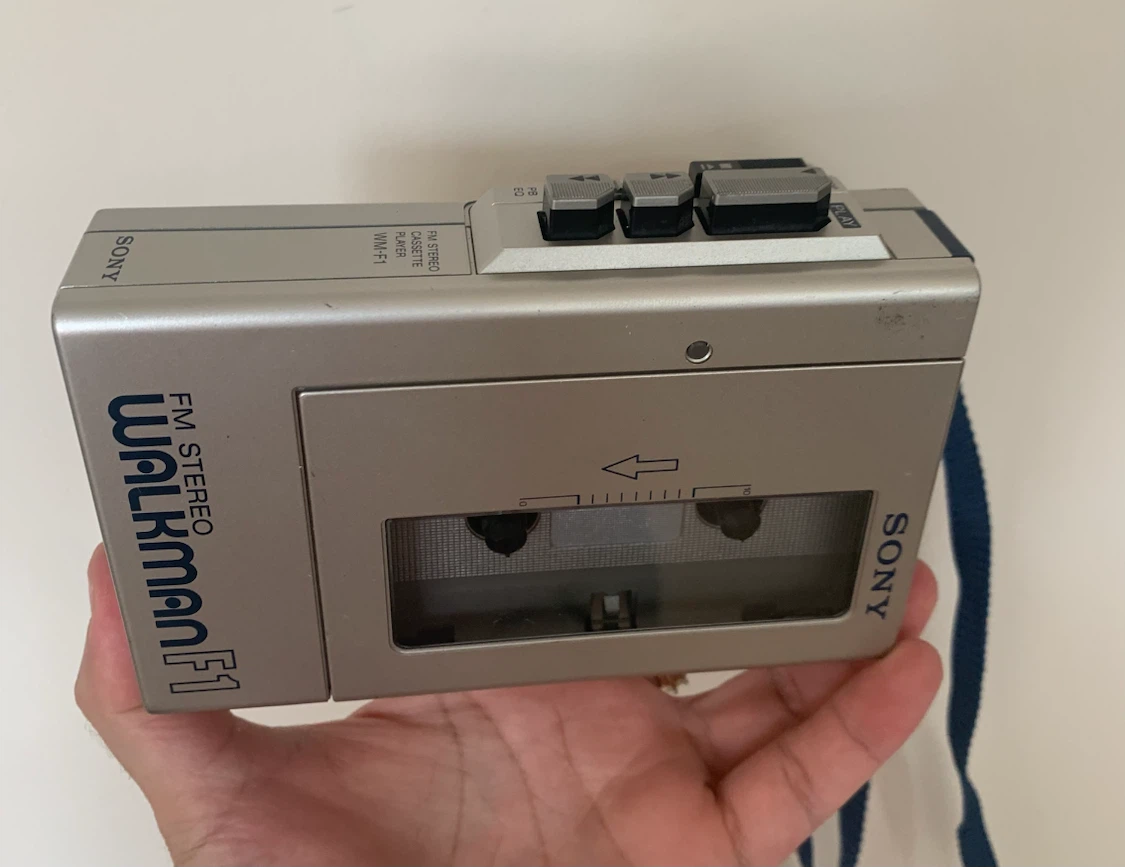 Sony Walkman FM Stereo WM-F1 Cassette Player - photo 3