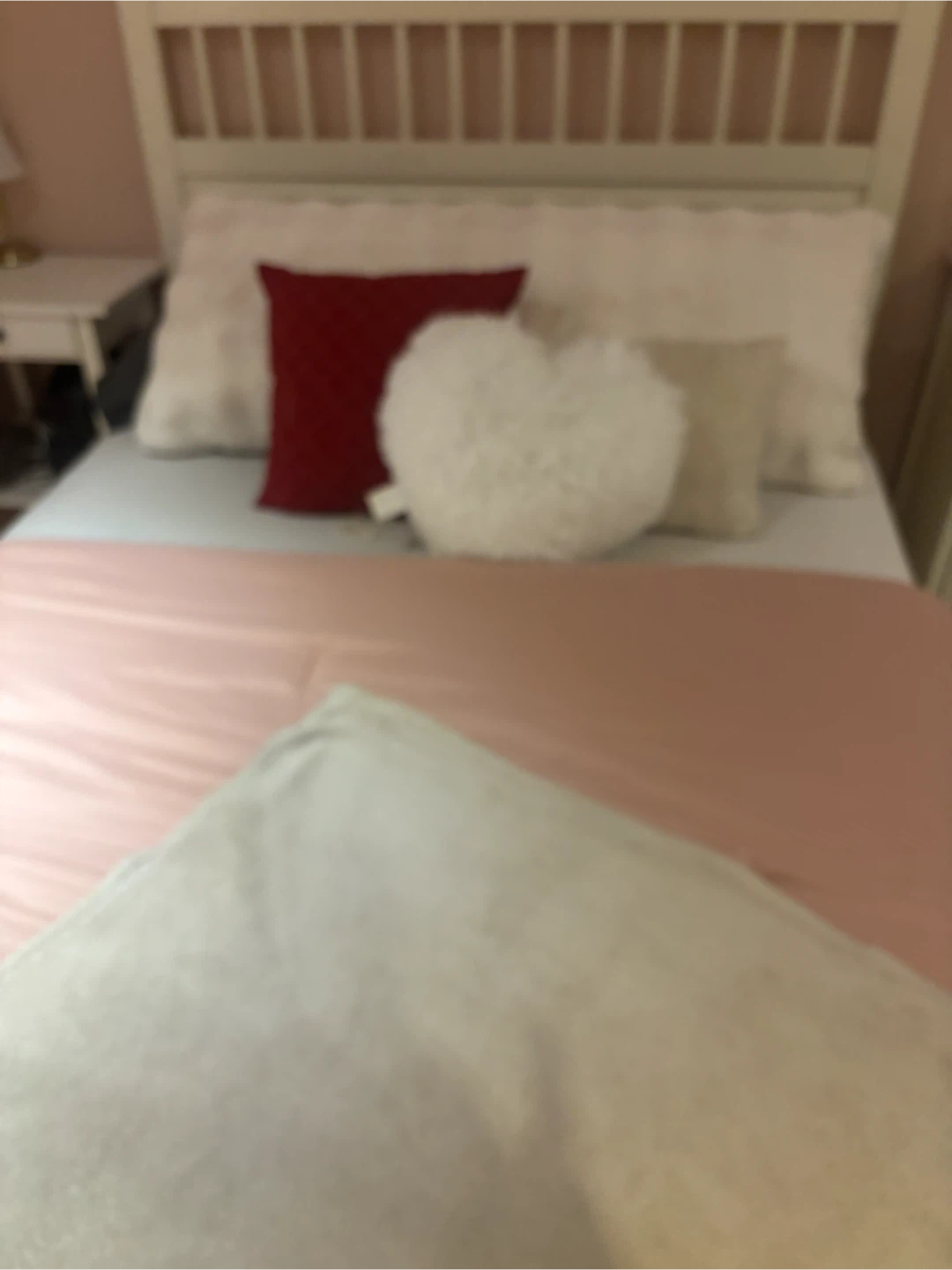 White Spindle Headboard Bed Frame - photo 4