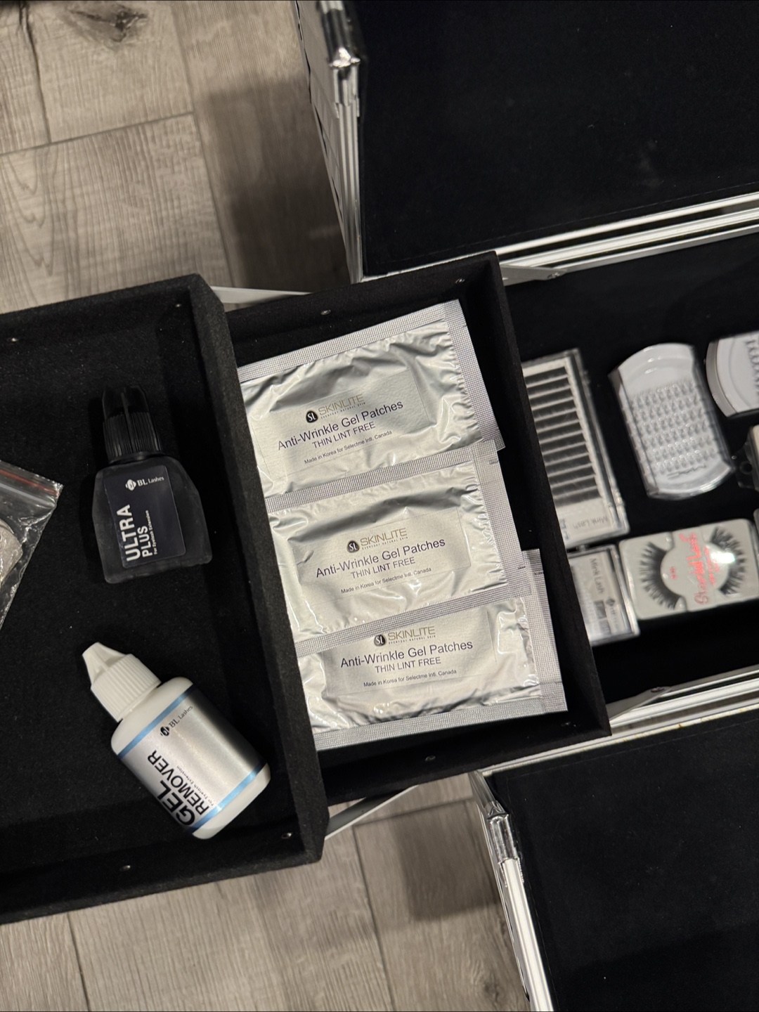 Lash Extension Kit with Case and Supplies - photo 3