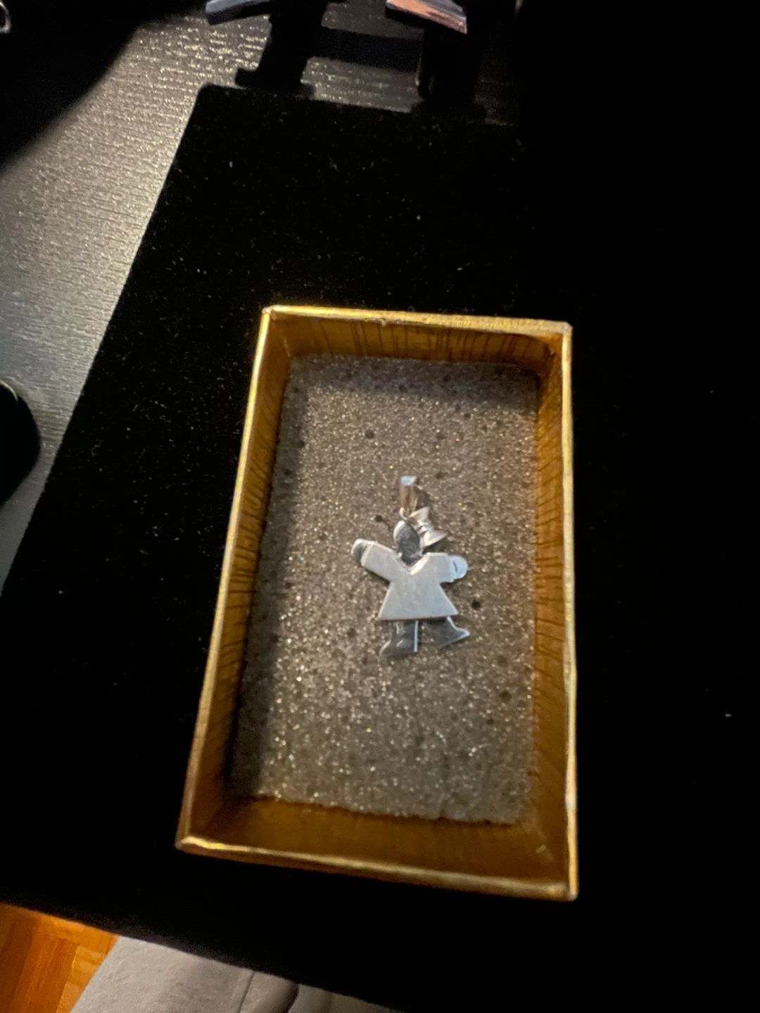 10k white gold custom girl pendant - photo 2