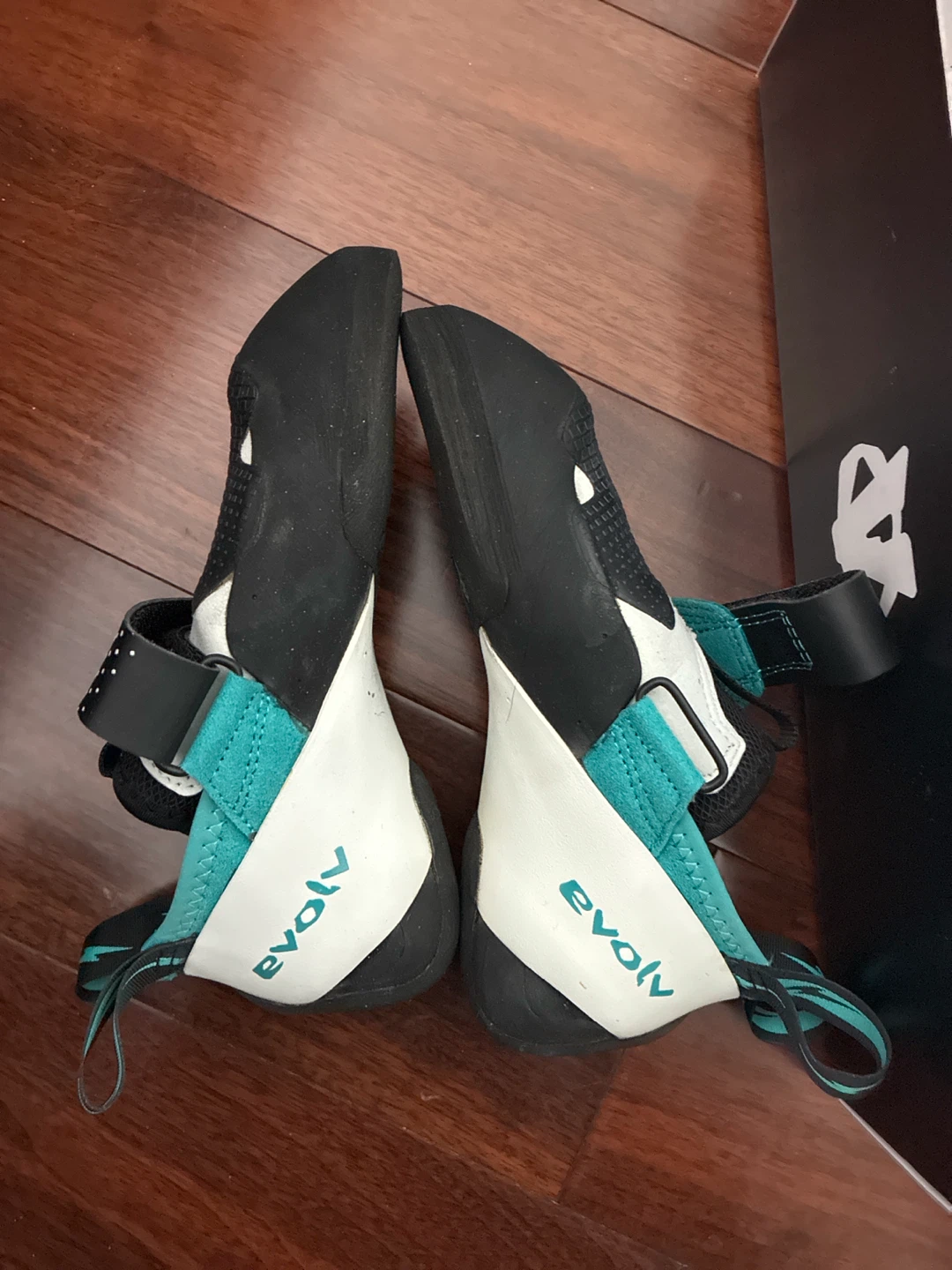 Brand New Evolv Zenist Climbing Shoes - Women’s - photo 2