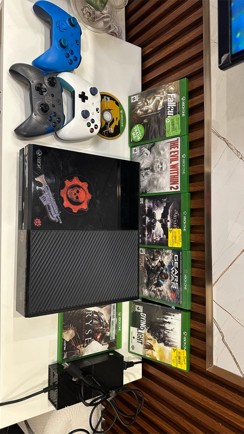 Xbox One 1tb Bundle with 7 Games and 3 Controllers - photo 5