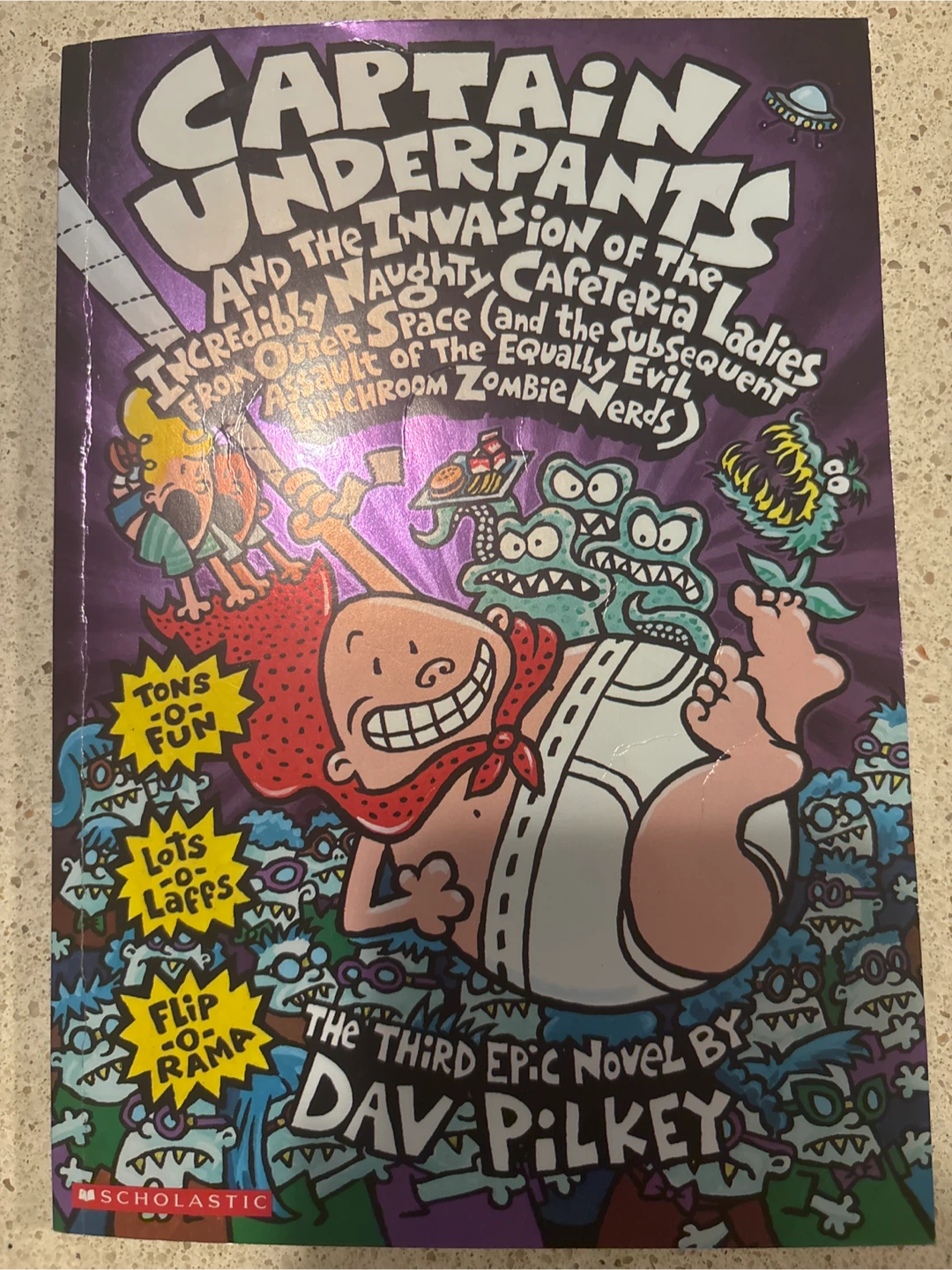 Captain Underpants (Book 3) - Dav Pilkey
