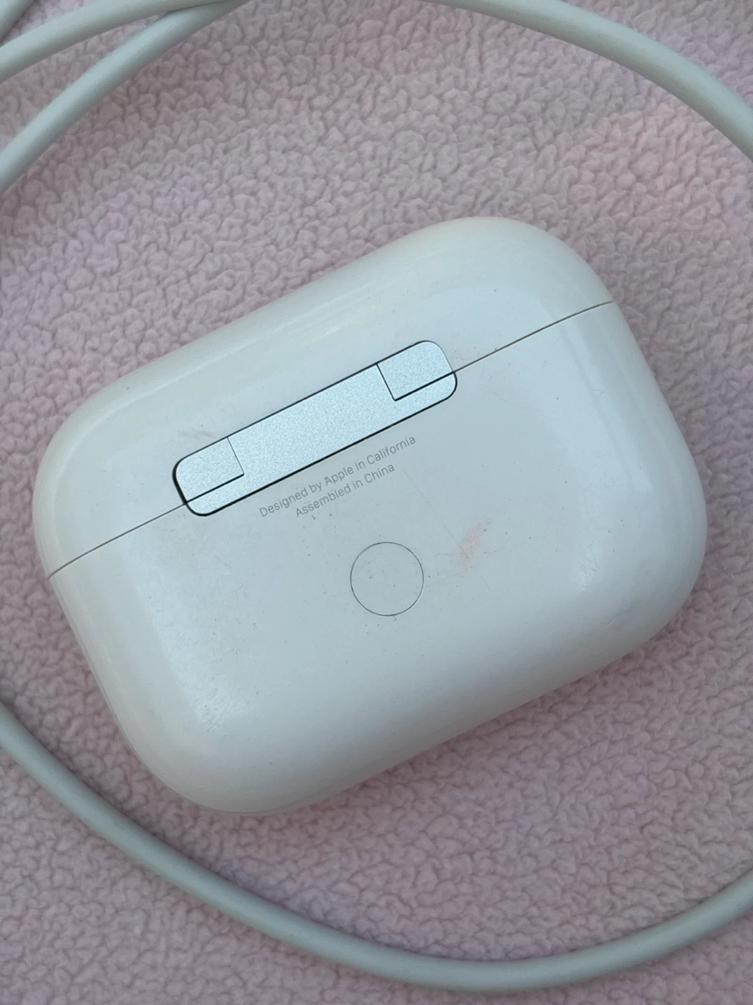 Apple AirPods Pro 2 with charging cable - photo 4