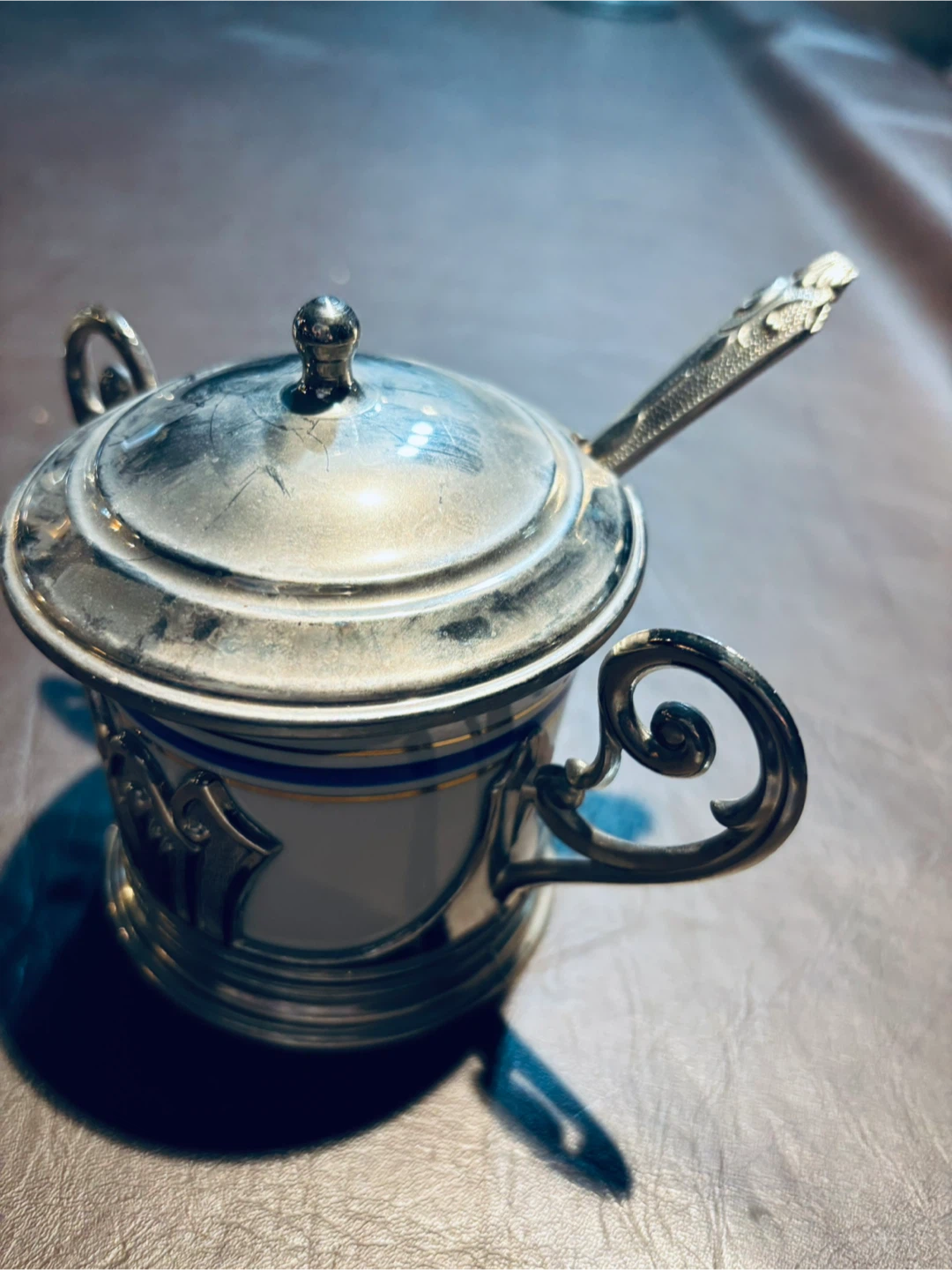 Vintage Lidded Sugar Bowl with Spoon & Decorative Silver Holder - photo 3