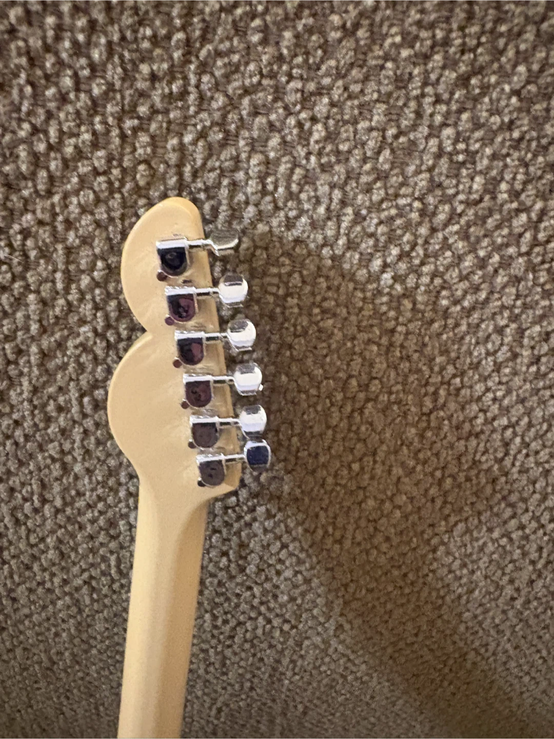 Woodrow mini Guitar Montreal Canadiens - photo 4