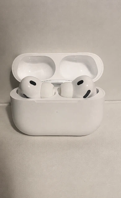 Apple AirPods Pro (3nd generation) - photo 2
