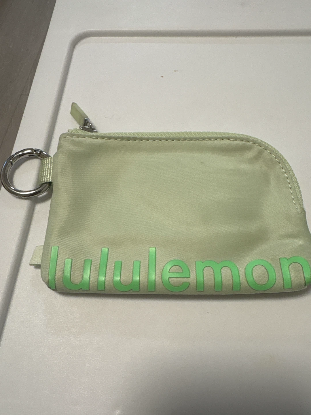 Lululemon wallet