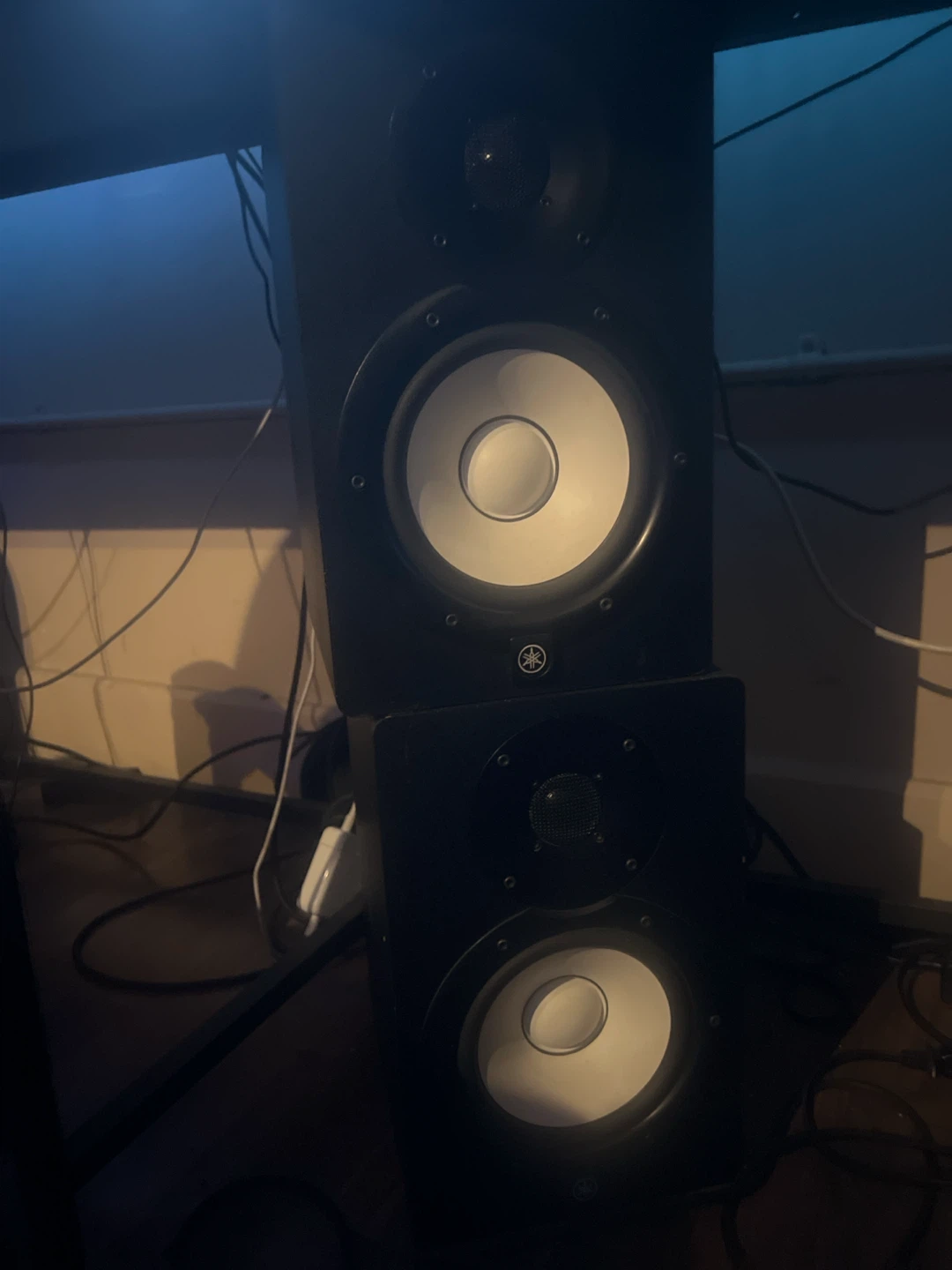 Yamaha HS7 monitors - photo 3