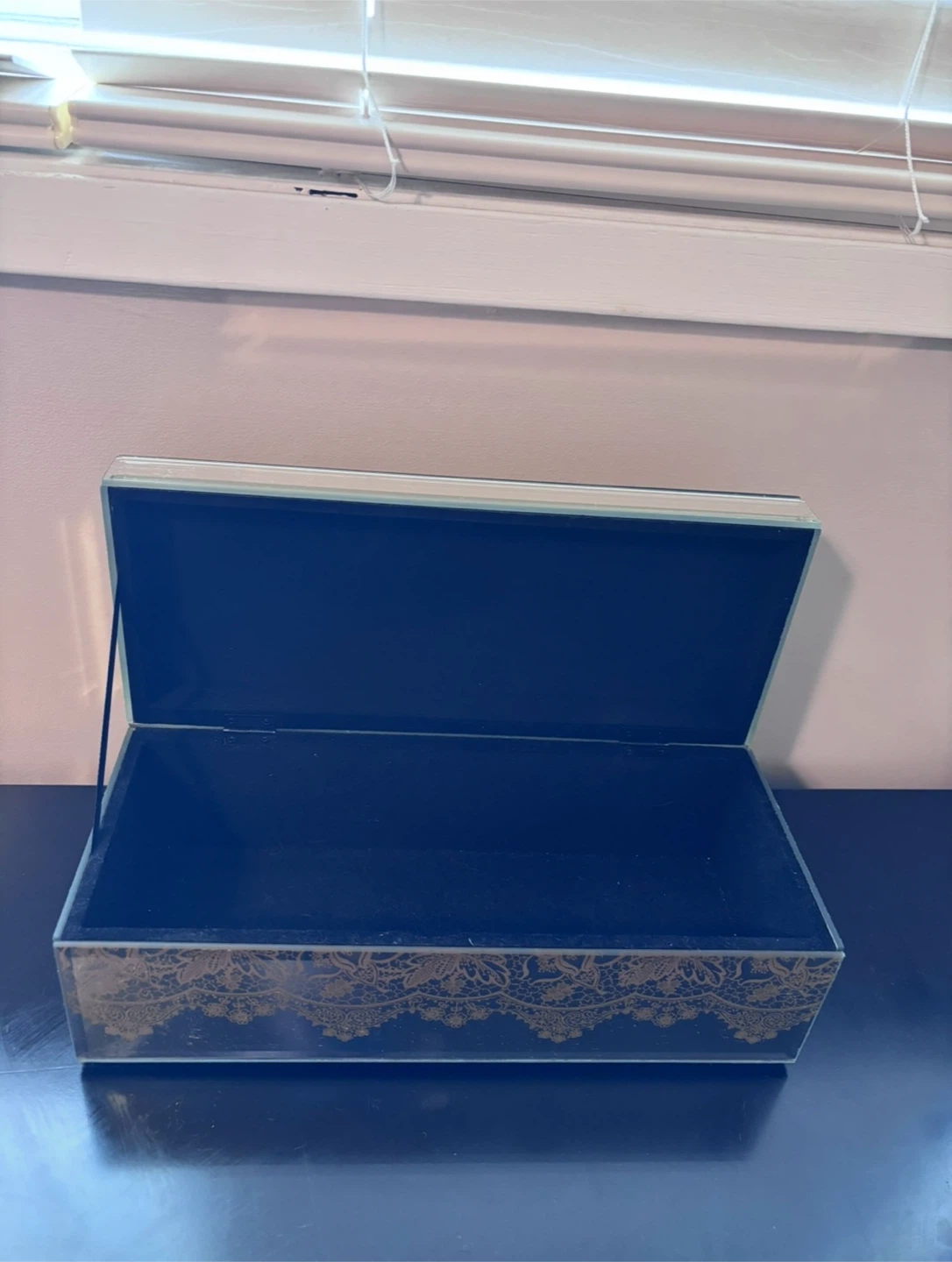 Glass jewelry box - photo 4