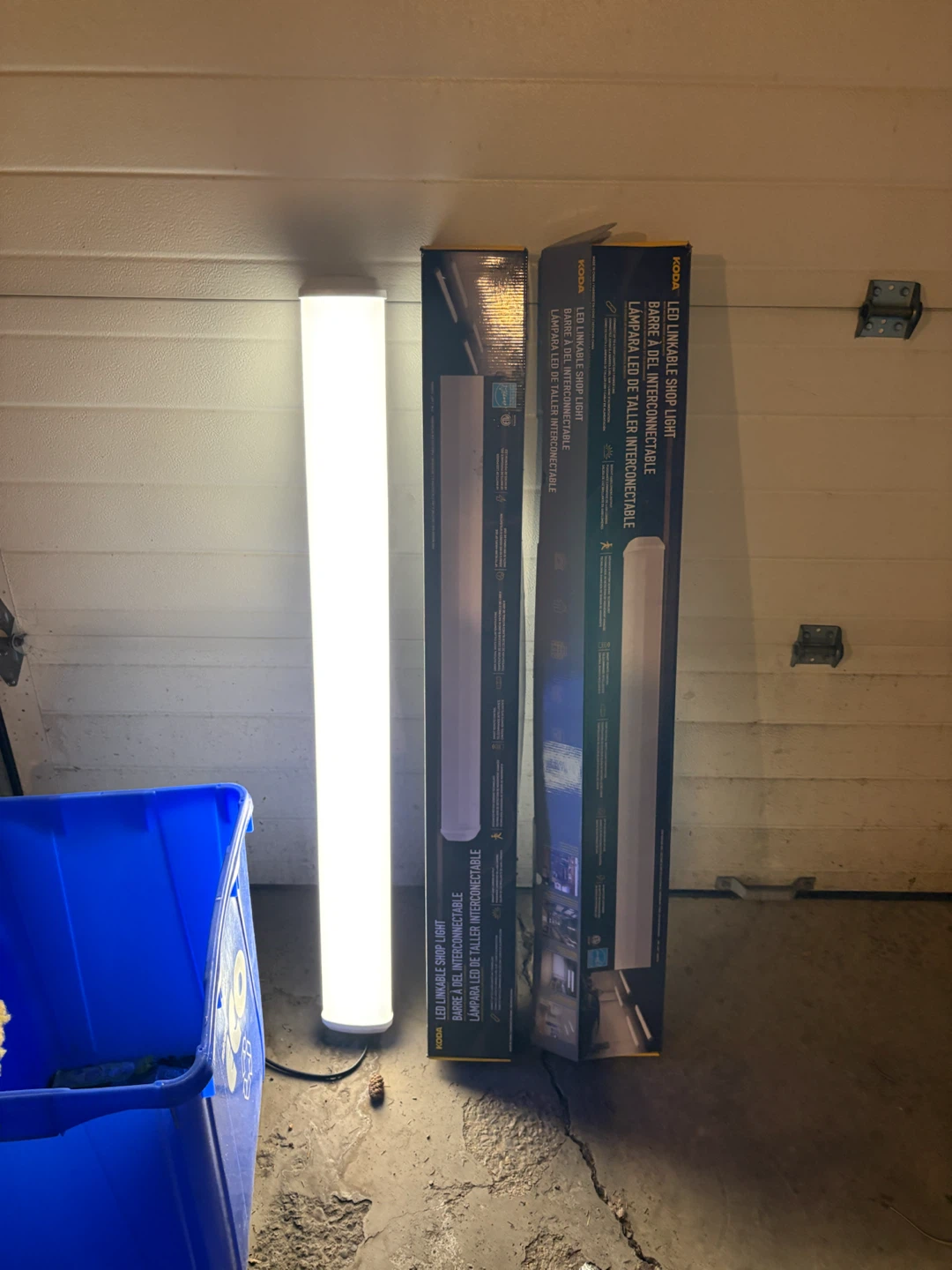 KODA LED Linkable Shop Light - photo 2