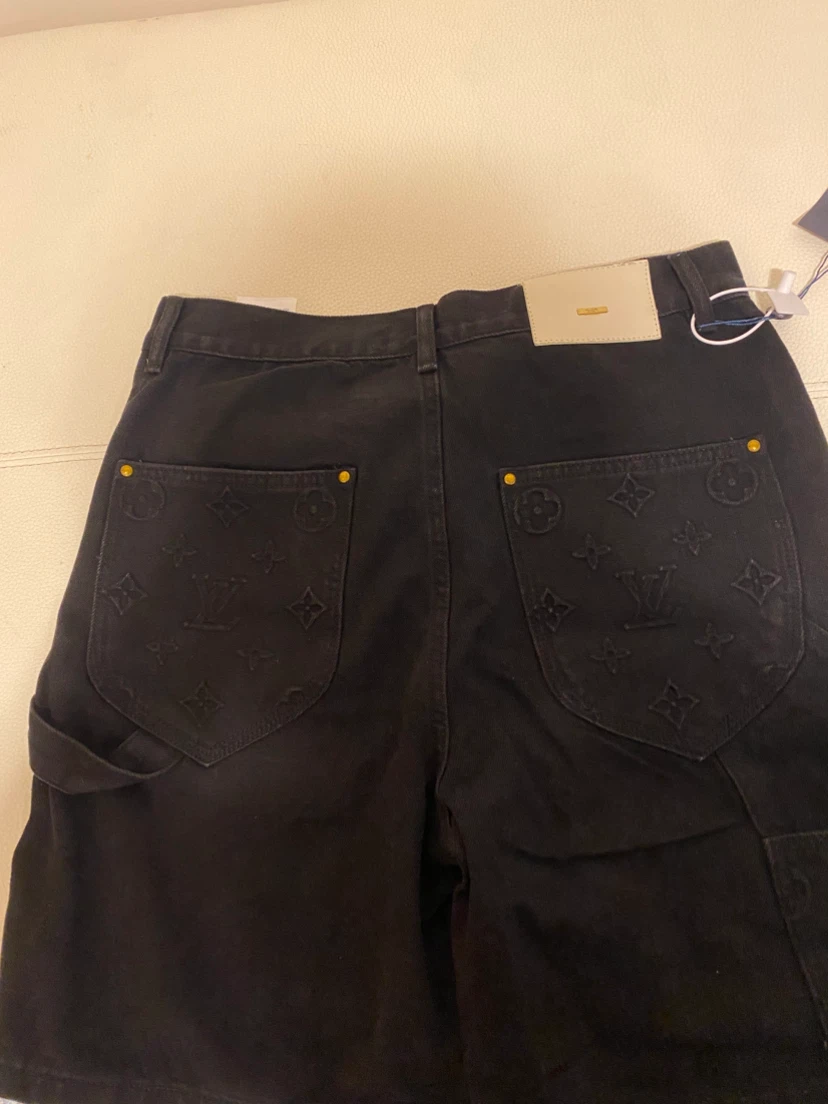Louis Vuitton Black Monogram Denim Shorts - photo 3