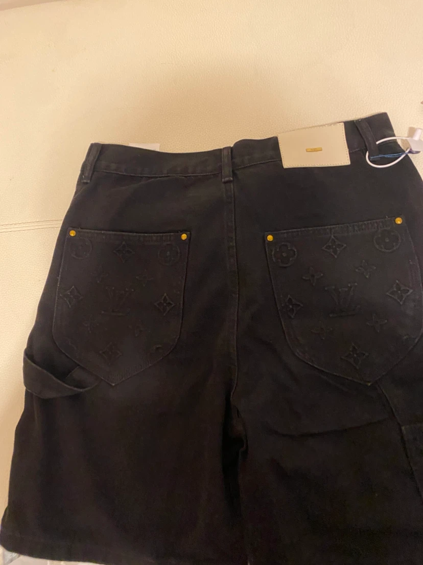 Louis Vuitton Black Monogram Denim Shorts - photo 4