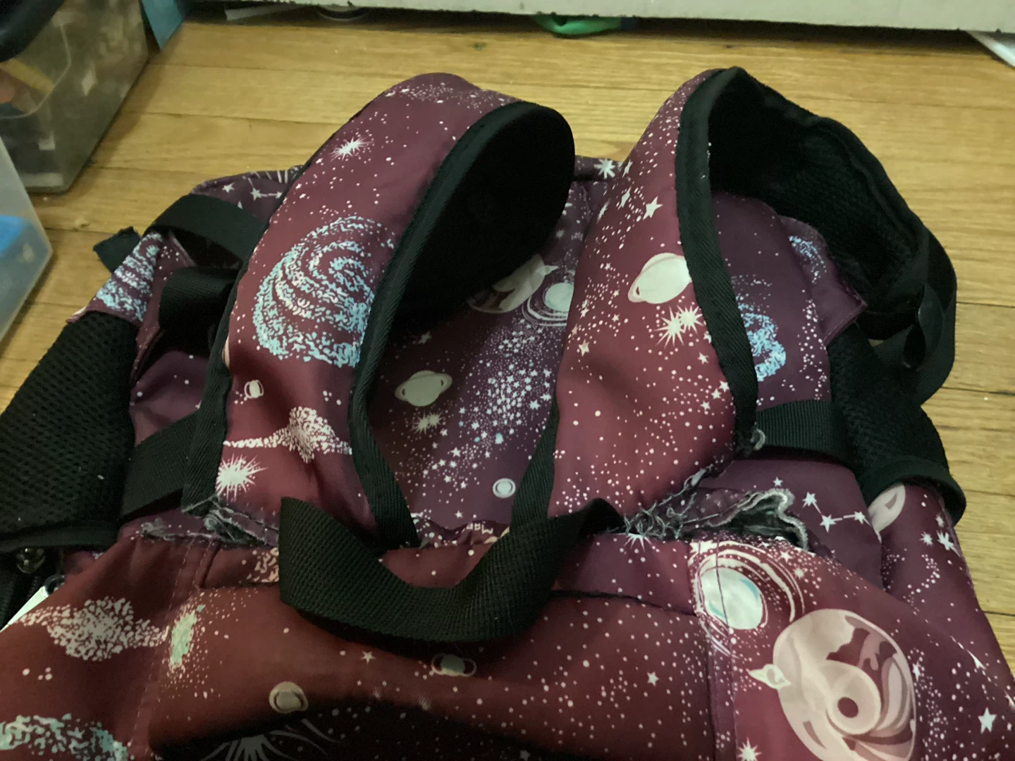 Needs some repair - Kids Backpack - Space Constellation Print - photo 2