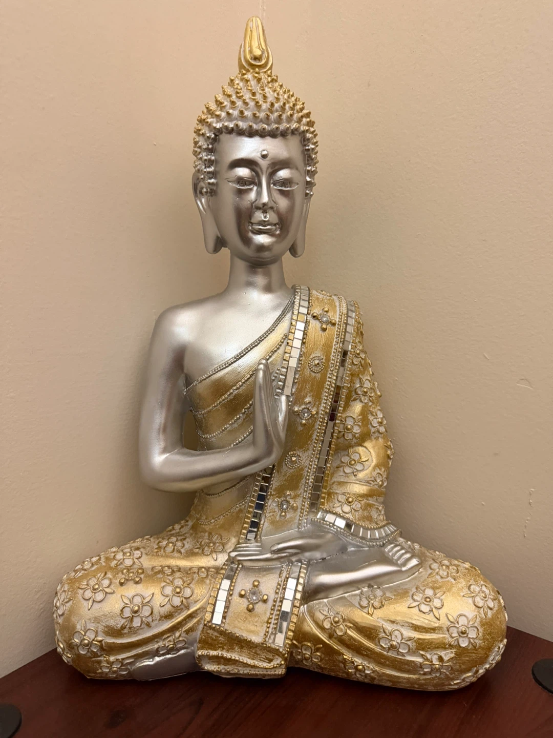 Buddha Statue Figurine Silver and Gold
