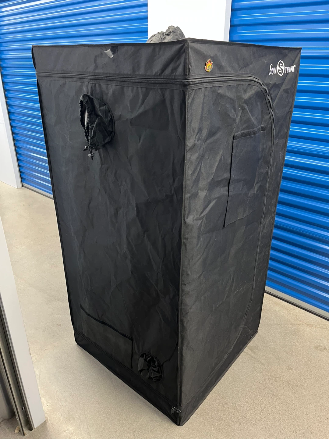 Sun/Stream Grow Tent - photo 2