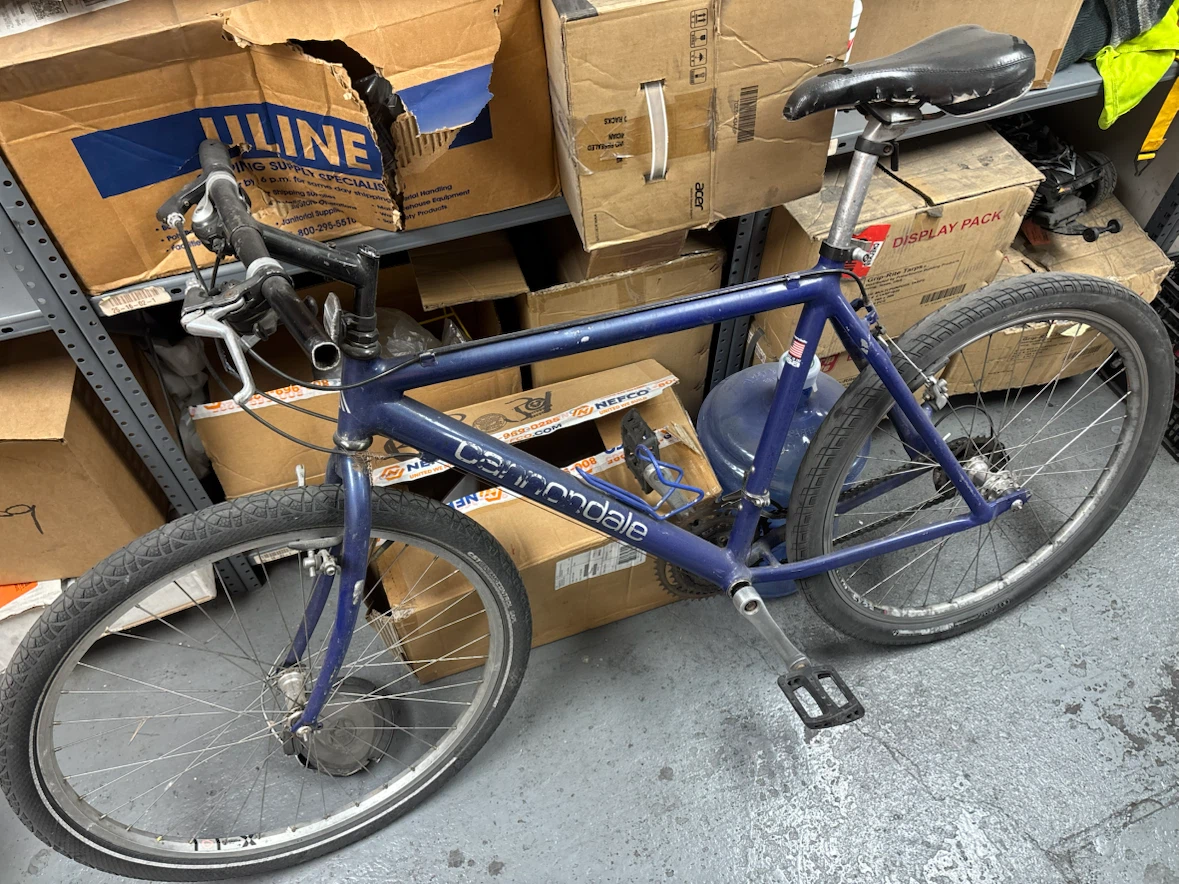 Cannondale Mountain Bike - Blue