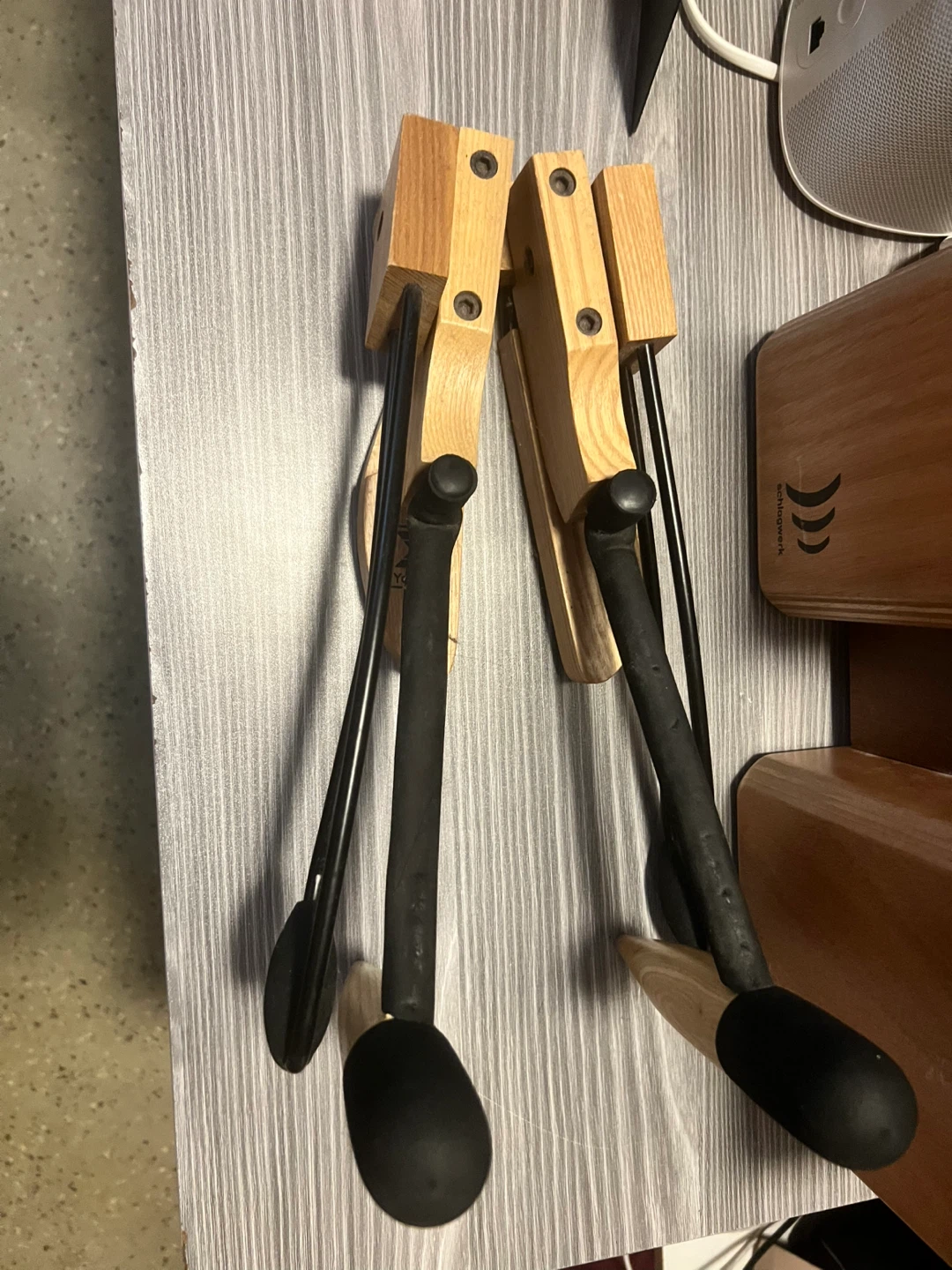 Guitar Stand - photo 2