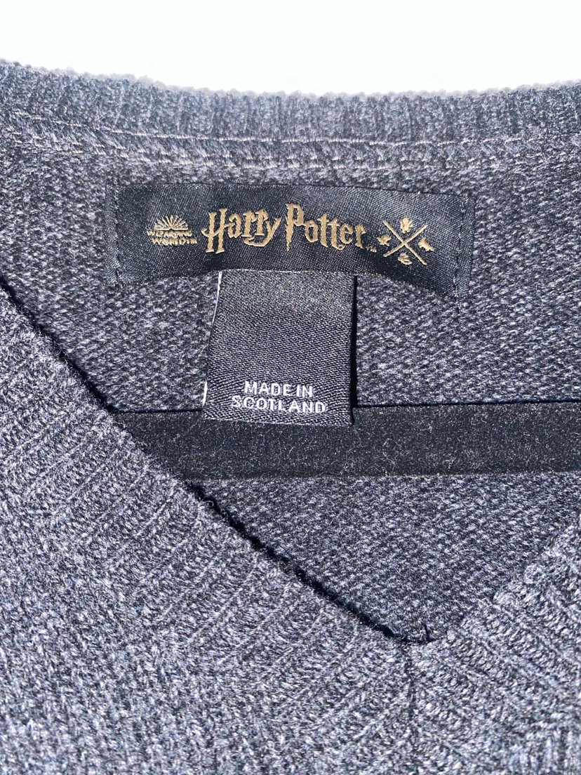 Harry Potter V-Neck Sweater - photo 2
