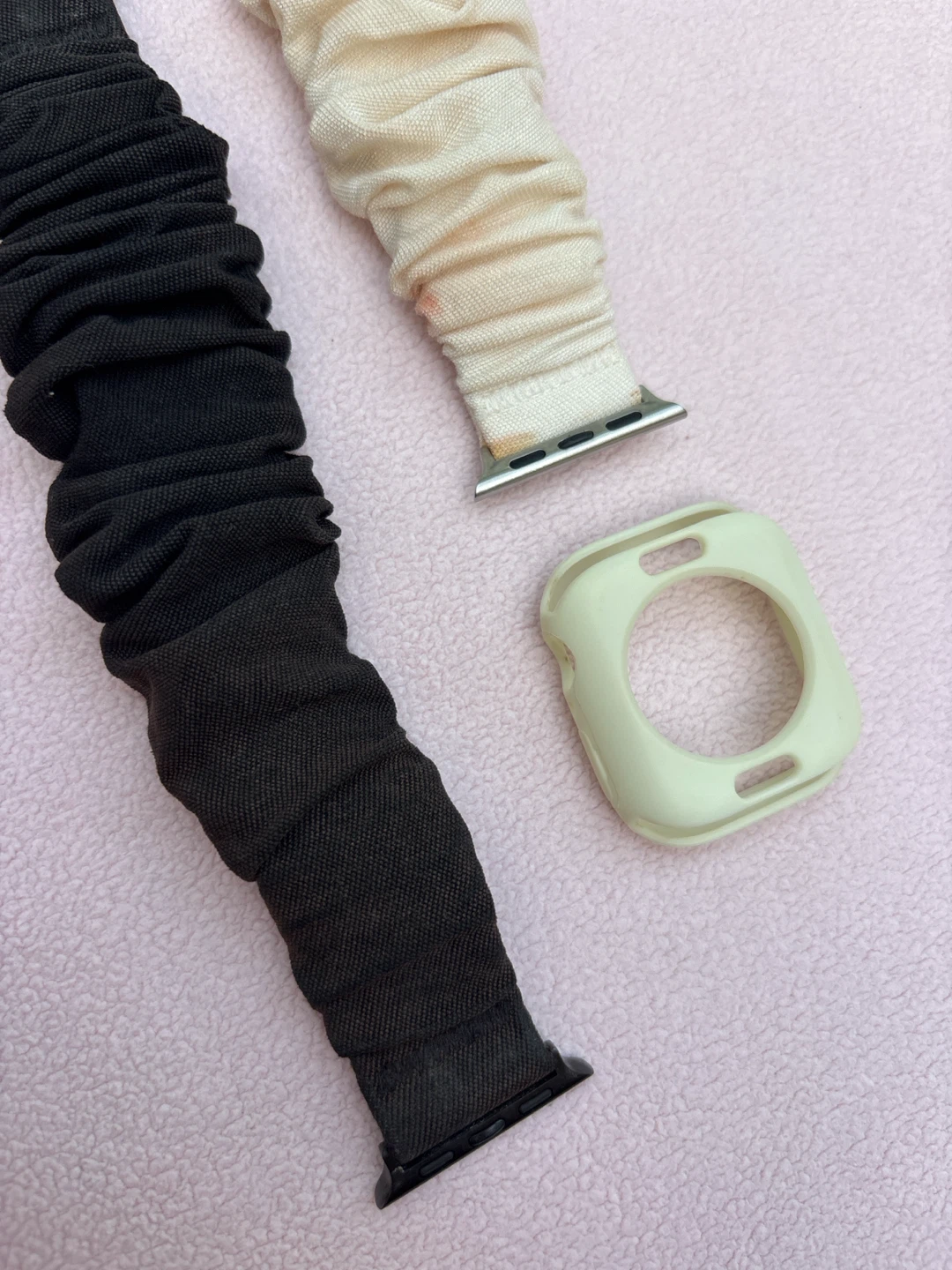 Apple Watch Scrunchie Bands & Case - photo 4