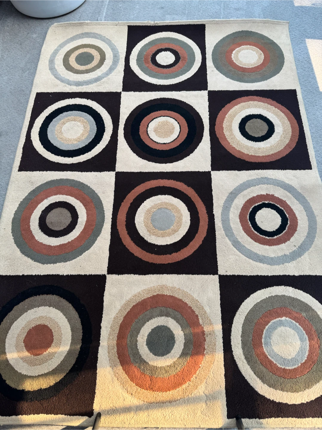 Circle Pattern Rug