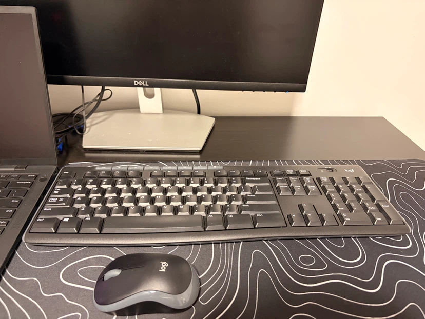 Logitech MK270 Wireless Keyboard and Mouse Combo