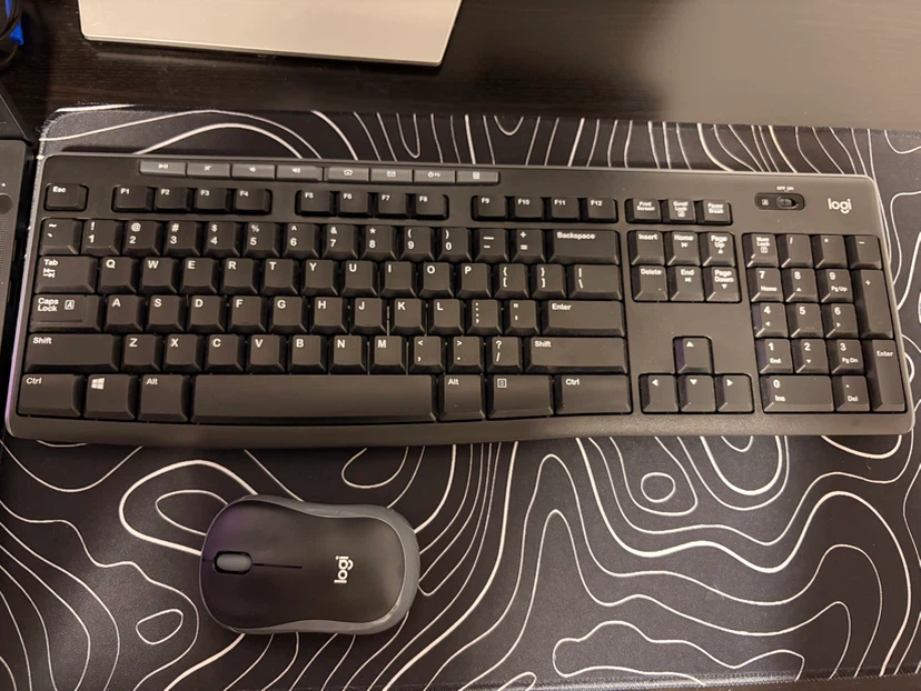 Logitech MK270 Wireless Keyboard and Mouse Combo - photo 2