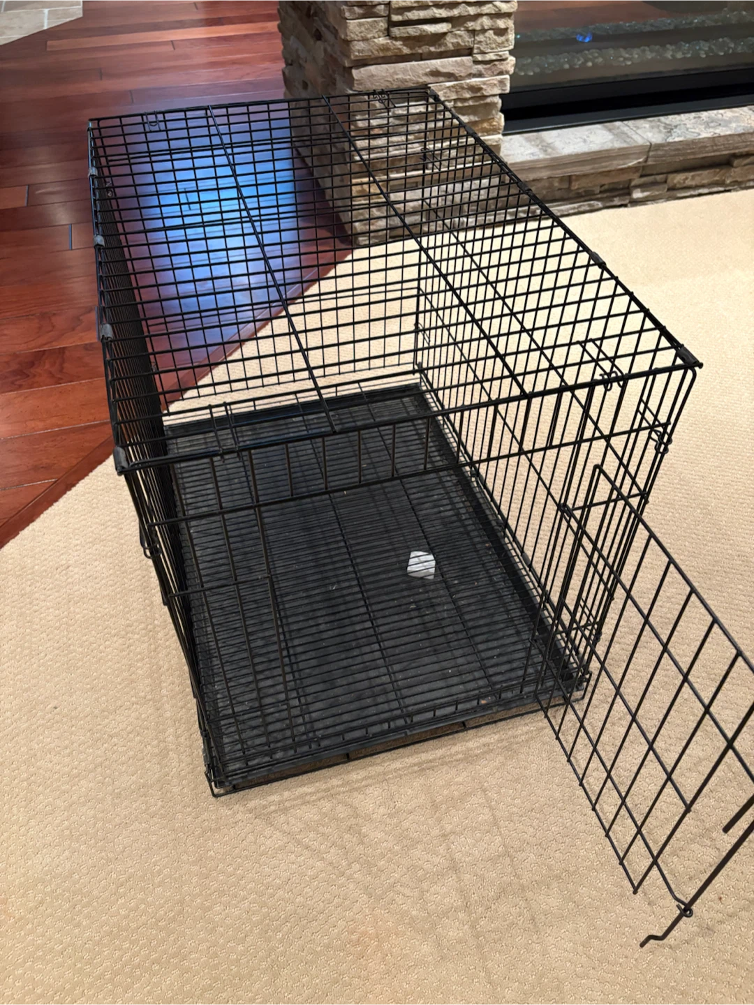 Wire Dog Crate with Tray