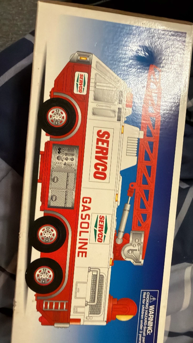 Hess 2004 Truck and Motorcycles Toy Set - photo 4
