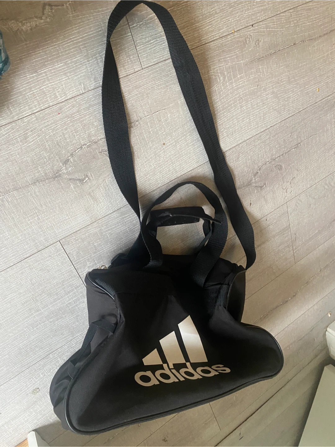 Adidas black duffel bag - photo 4