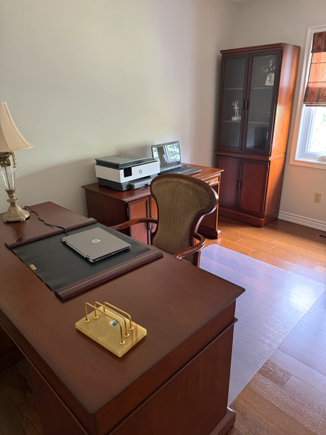 Quality Office Furniture - photo 2