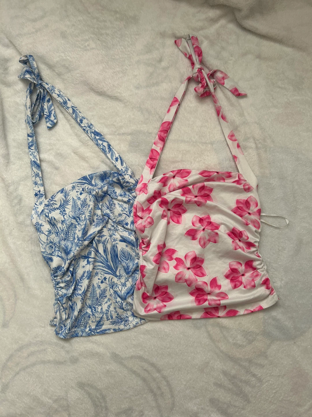 ⭐️ BLUE AND PINK HALTER TOPS ⭐️