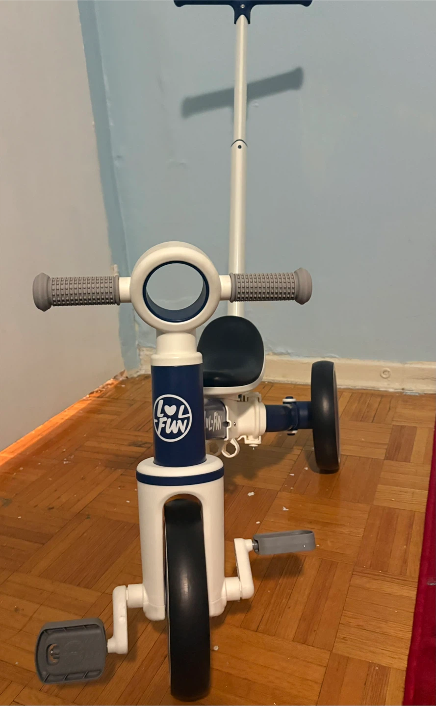 LOL-FUN Tricycle with Handle - photo 4