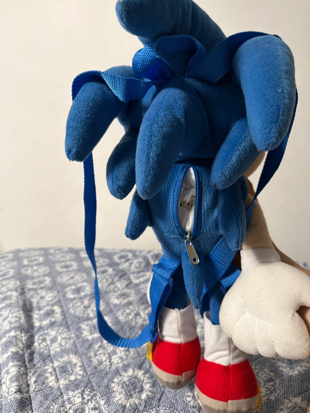 Sonic the Hedgehog Plush Backpack - photo 2