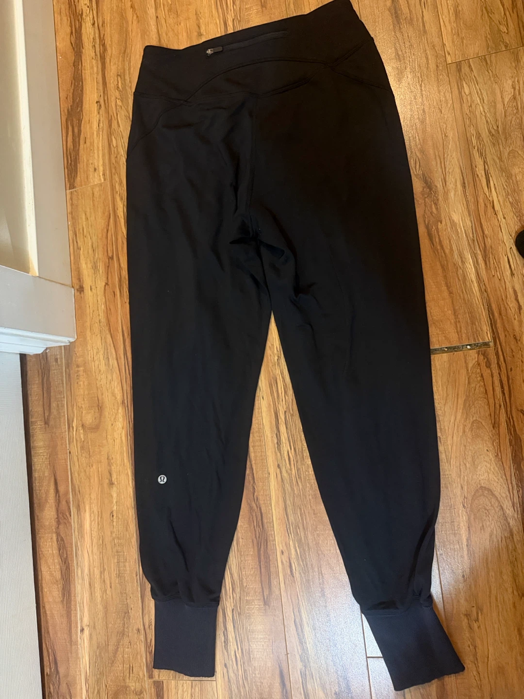 Lululemon Black Joggers Size 6
