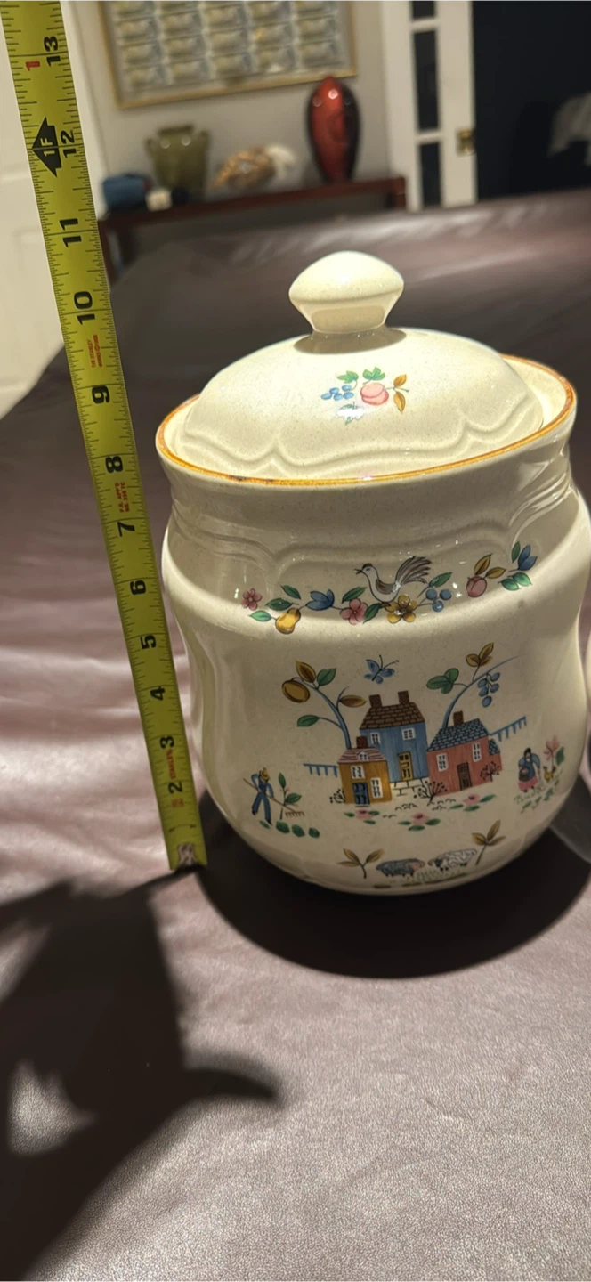 International China Heartland Canister Set