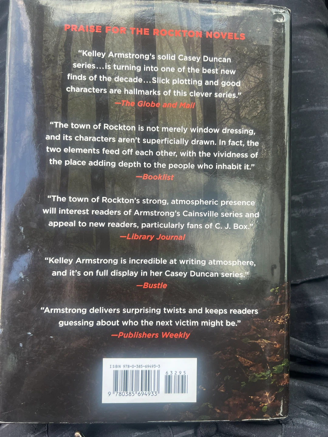 Alone in the Wild by Kelley Armstrong - photo 2