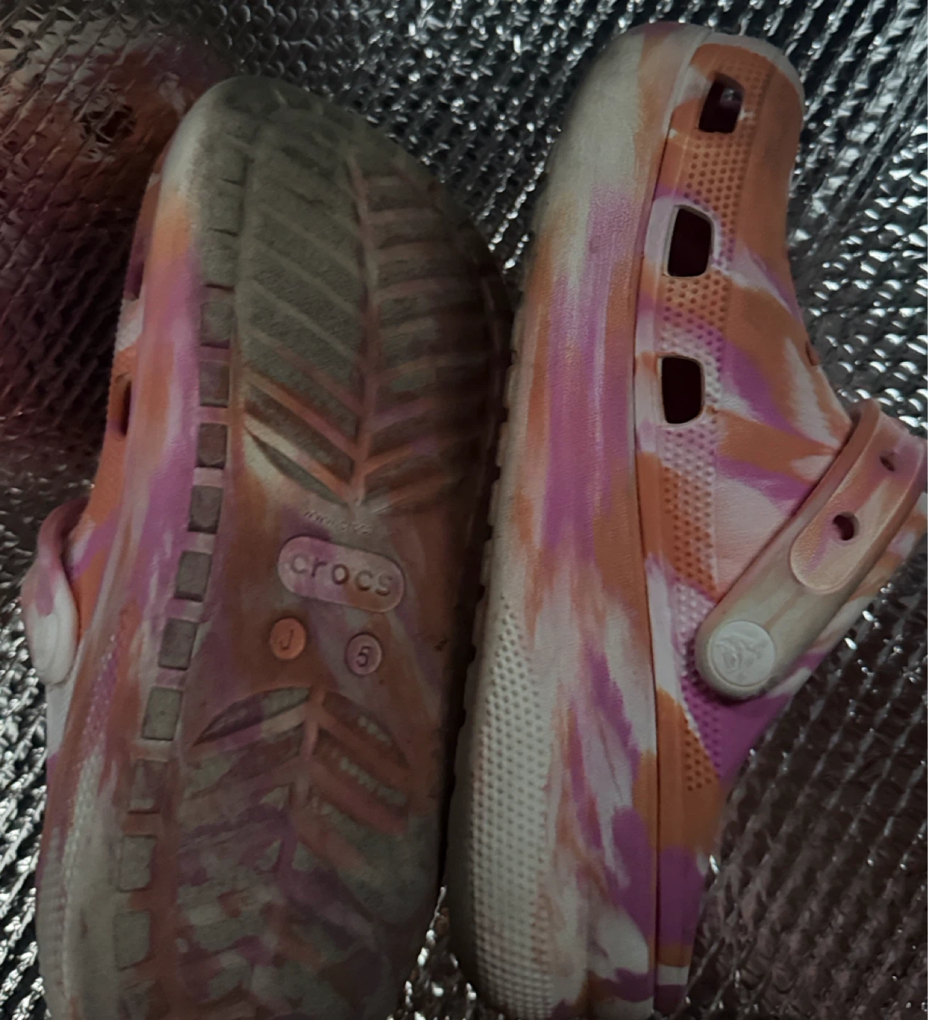 Crocs Tie-Dye Clogs Size J 5 - photo 4